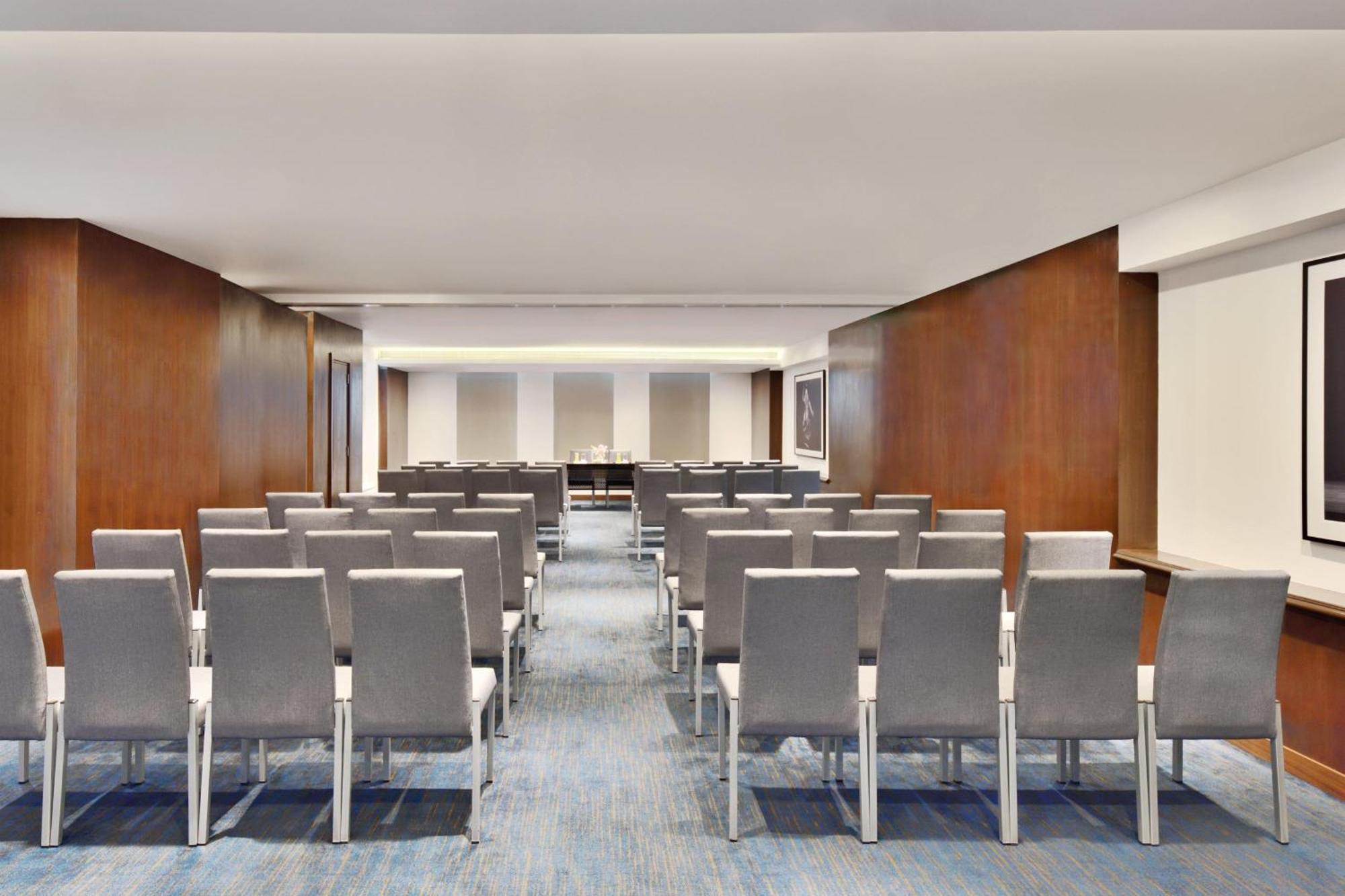 Hotel Fairfield By Marriott Chennai Omr Esterno foto