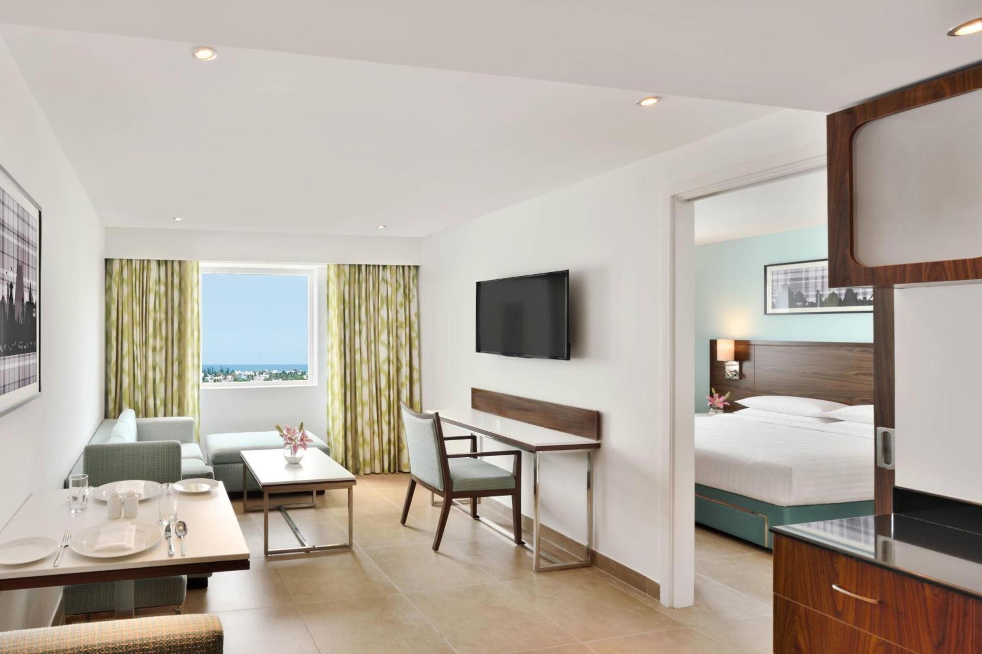 Hotel Fairfield By Marriott Chennai Omr Esterno foto